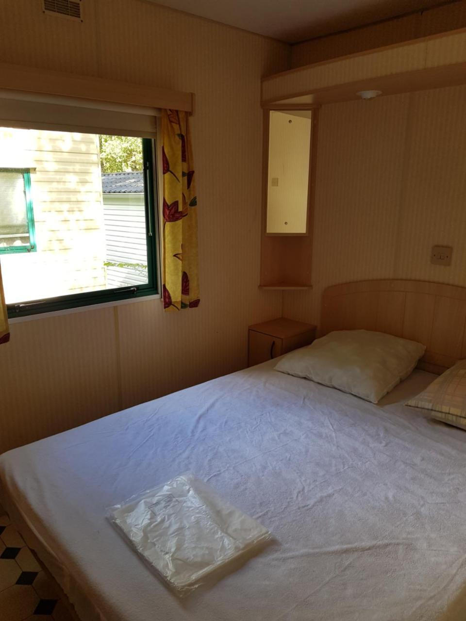 Hotel Camping Au Bois Dormant Chauffour-sur-Vell Esterno foto